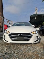 Hyundai Elantra Limited Sedan FWD (2.0L 4cyl 6A) 2017 White for sale