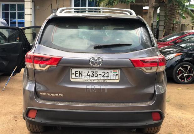 Toyota Highlander 2017 Gray