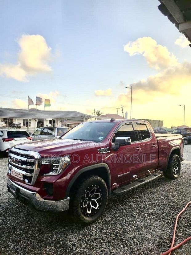 GMC Sierra 2019 Pink
