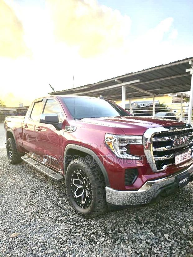 GMC Sierra 2019 Pink