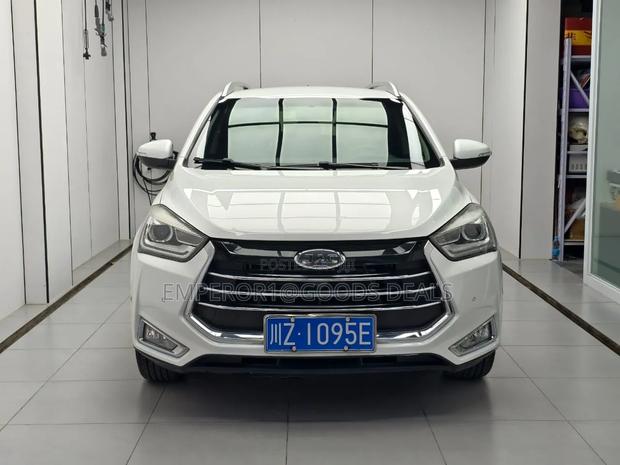 JAC S2 2017 White