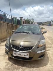 Toyota Yaris 2012 Gray for sale