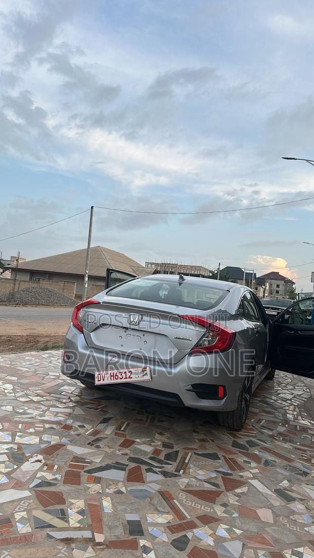 Honda Civic Touring Coupe 2018 Silver