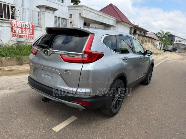 Honda CR-V 2018 Silver