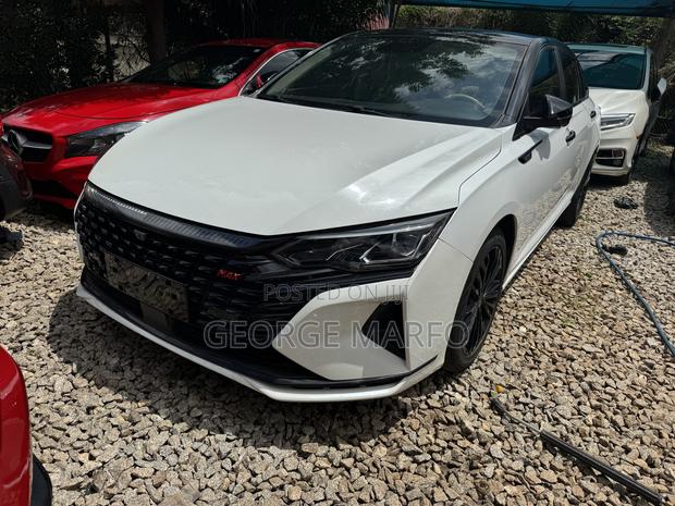 Changan Eado Plus 2023 White