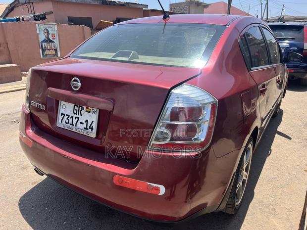 Nissan Sentra 2.0 2008 Red