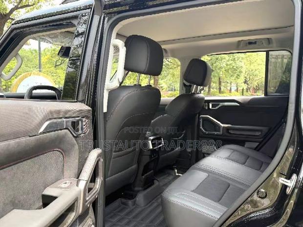 Jetour T2 2.0 Petrol AWD 2024 Black
