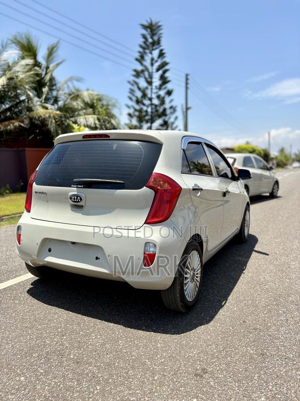 Kia Morning 2015 White