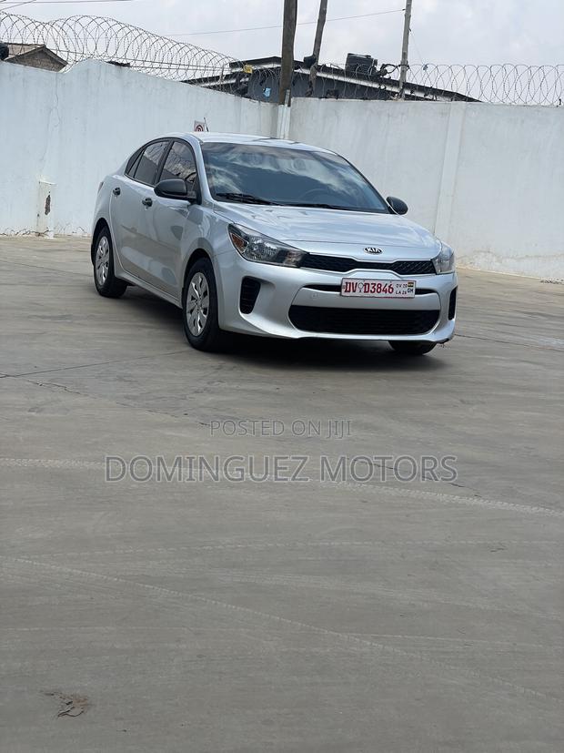 Kia Rio 2018 Silver
