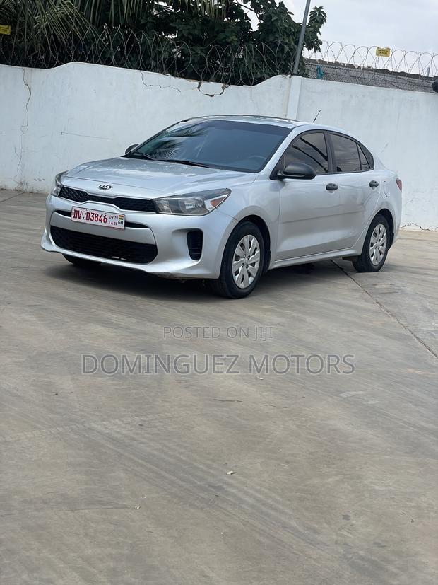 Kia Rio 2018 Silver