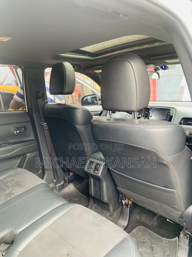 Mitsubishi Outlander Sport ES 2.0 2019 White