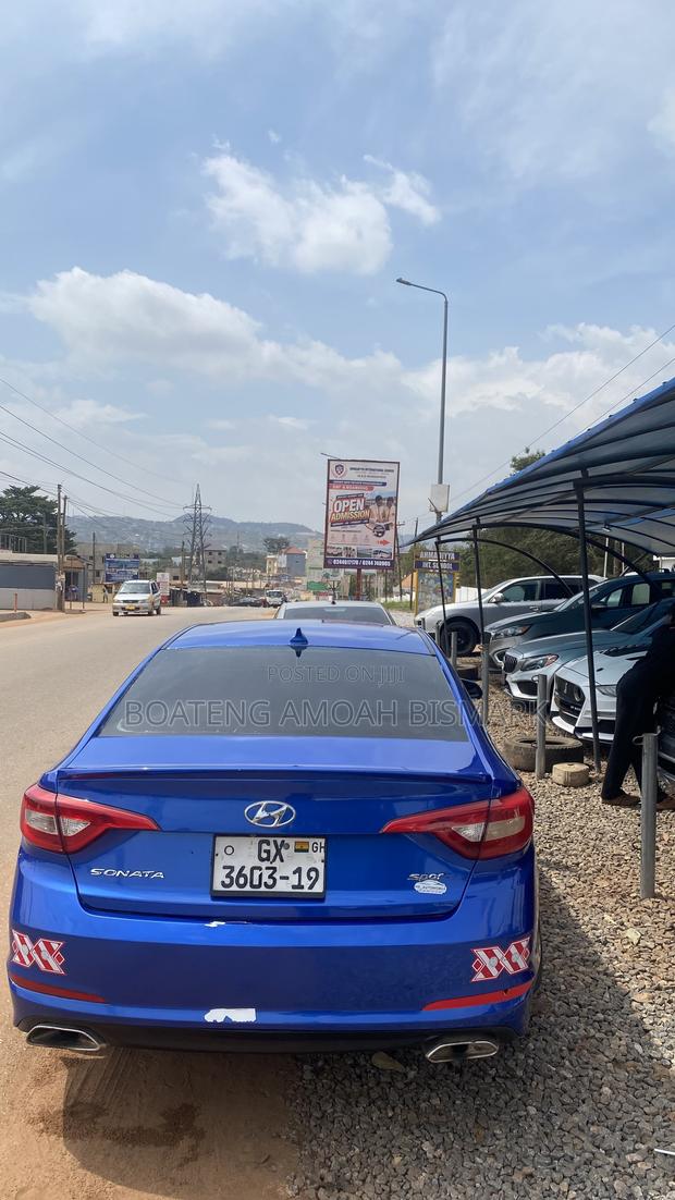 Hyundai Sonata 2016 Blue