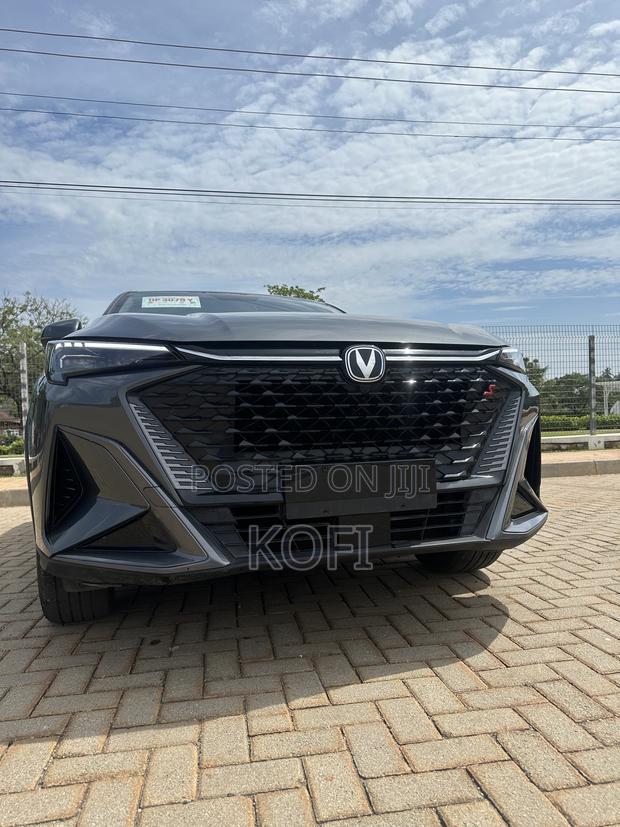 New Changan X5 Plus 1.5 Blue Core FWD 2024 Gray