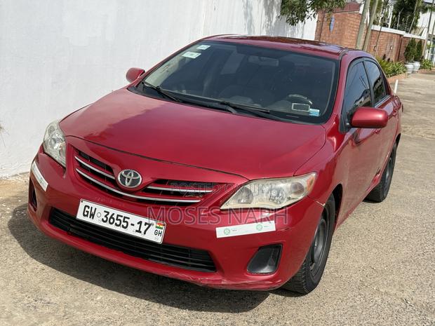 Toyota Corolla LE 4dr Sedan (1.8L 4cyl 4A) 2013 Red