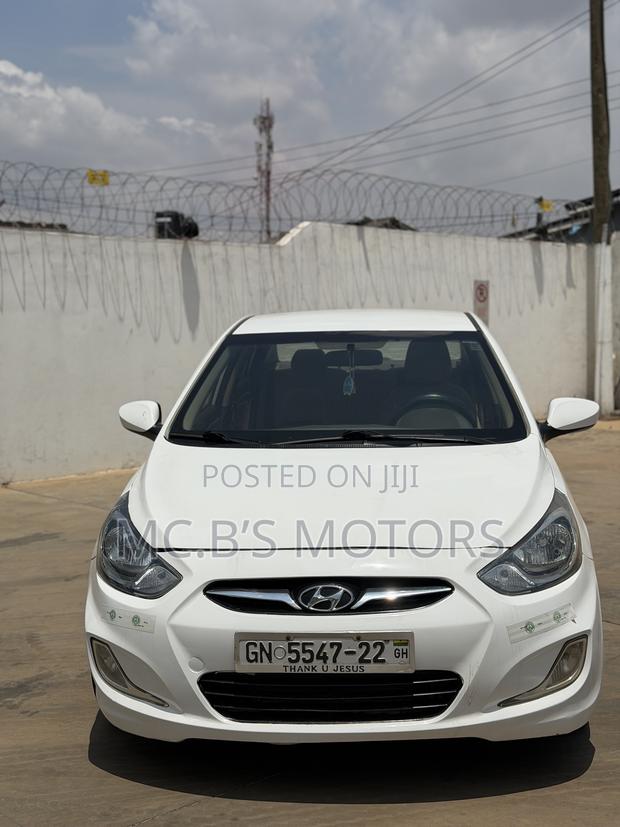 Hyundai Accent 2013 White