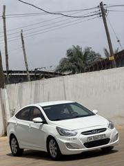 Hyundai Accent 2013 White for sale