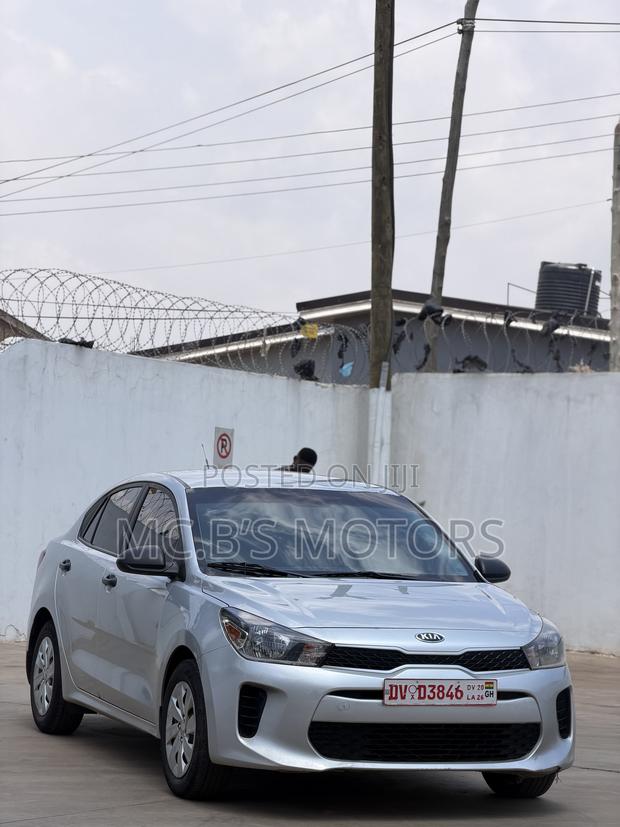 Kia Rio 2018 Silver