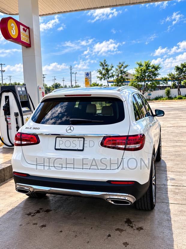 Mercedes-Benz GLC-Class 2018 White