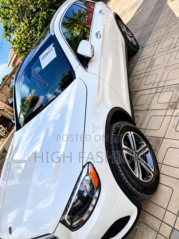 Mercedes-Benz GLC-Class 2018 White