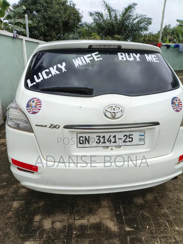 Toyota Corolla 2025 White