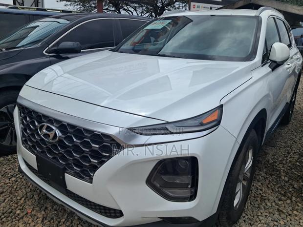 Hyundai Santa Fe Limited 2.0T FWD 2019 White