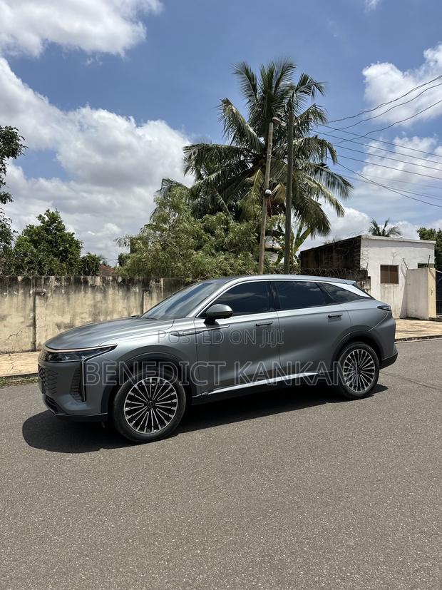 Exeed TX 2024 Gray