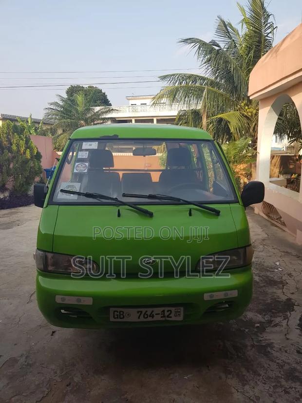 Hyundai H200 2007 Green