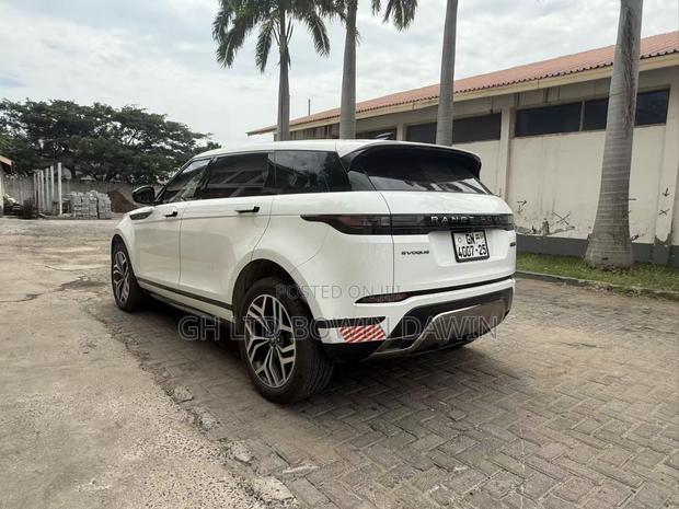 Land Rover Range Rover Evoque 2024 White