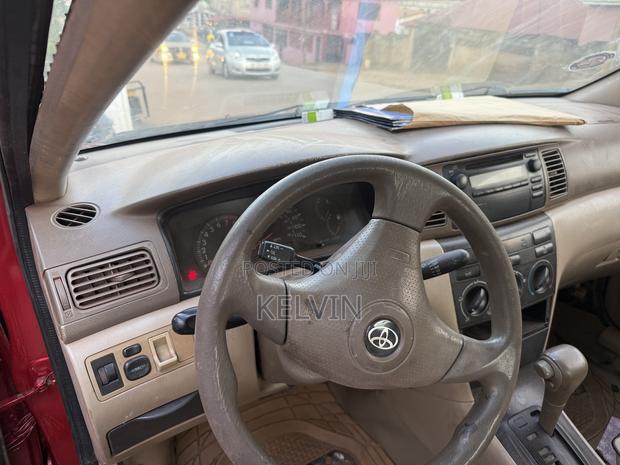 Toyota Corolla Sedan Automatic 2005 Red