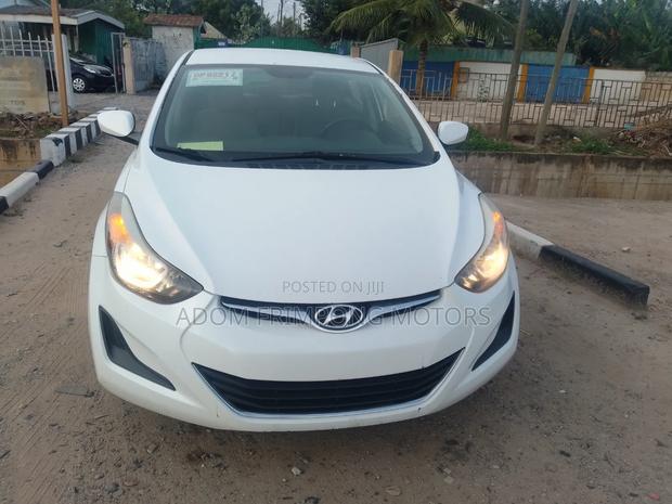 Hyundai Elantra 2015 White