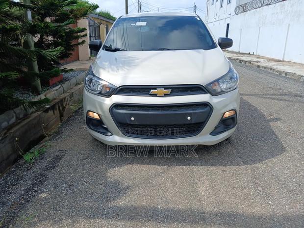 Chevrolet Spark 2016 Beige