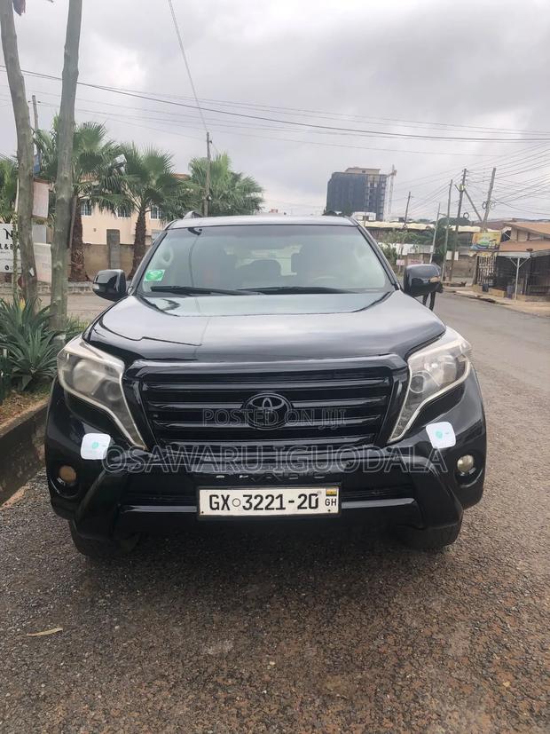 Toyota Land Cruiser Prado 2010 Black