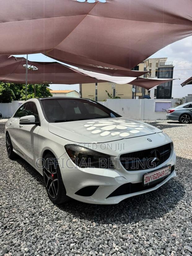 Mercedes-Benz CLA-Class CLA 250 4MATIC Sedan 2015 White