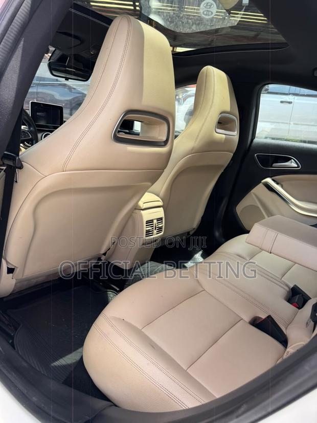 Mercedes-Benz CLA-Class CLA 250 4MATIC Sedan 2015 White