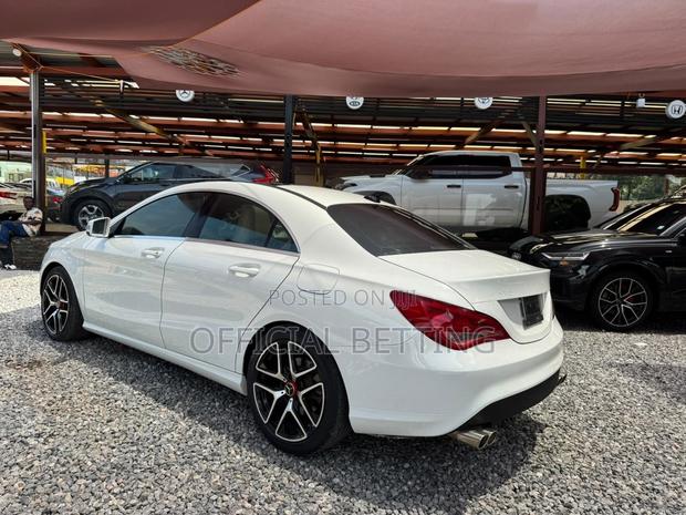 Mercedes-Benz CLA-Class CLA 250 4MATIC Sedan 2015 White