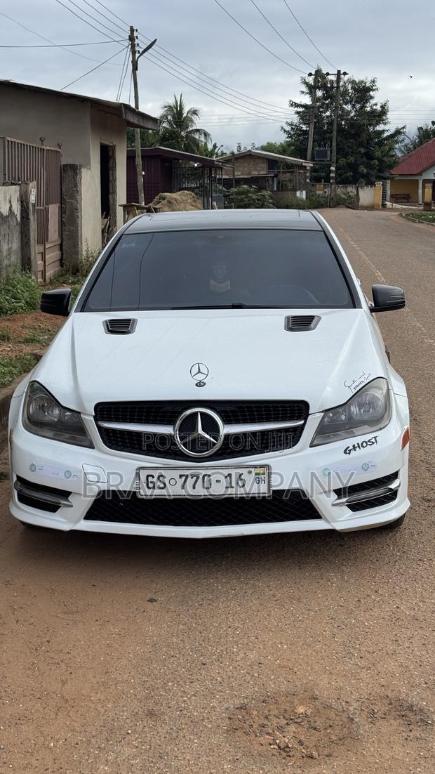 Mercedes-Benz C250 2014 White