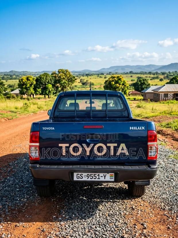 Toyota Hilux 2007 Blue