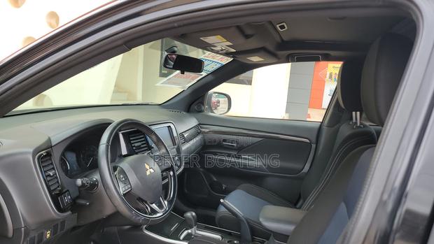 Mitsubishi Outlander 2019 Black
