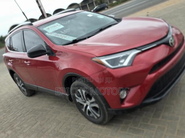 Toyota RAV4 LE AWD (2.5L 4cyl 6A) 2017 Red