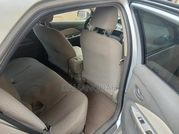 Toyota Belta 2009 Silver