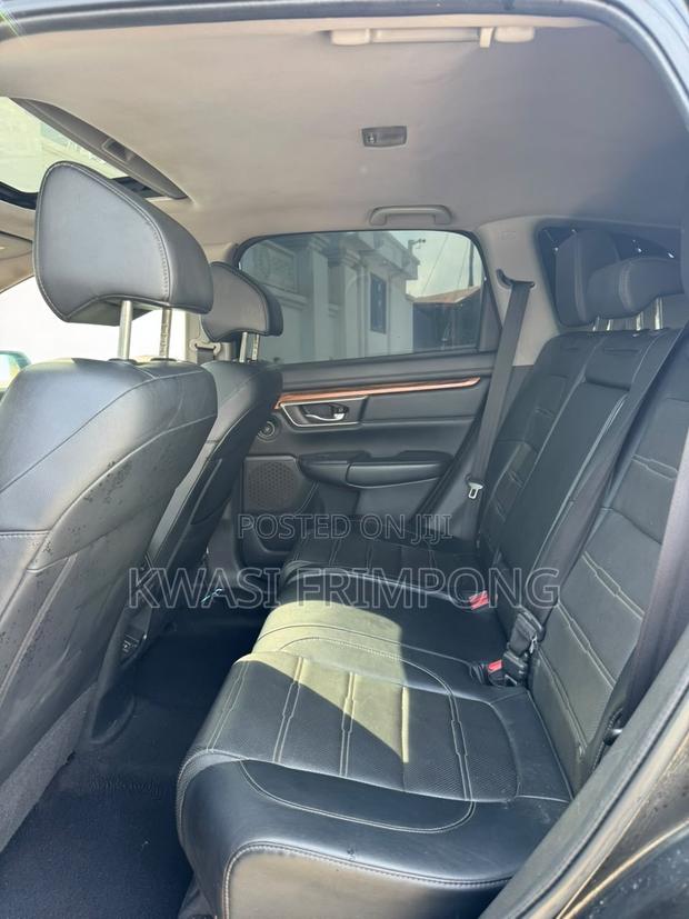 Honda CR-V Touring 4dr SUV (1.5L 4cyl CVT) 2017 Gray