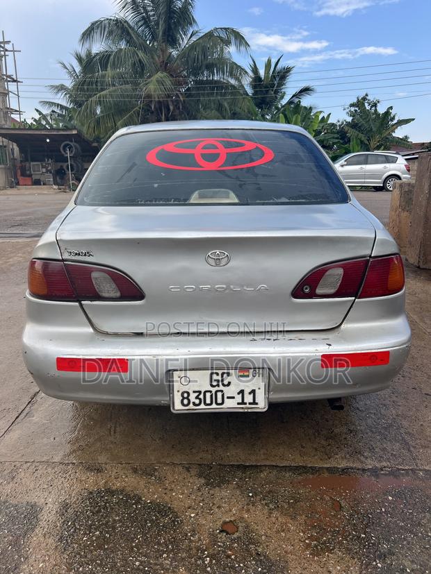 Toyota Corolla Break 2002 Silver