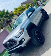 Toyota Tacoma 2023 Green for sale