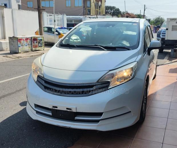 Nissan Note 1.6 Petrol 2014 White