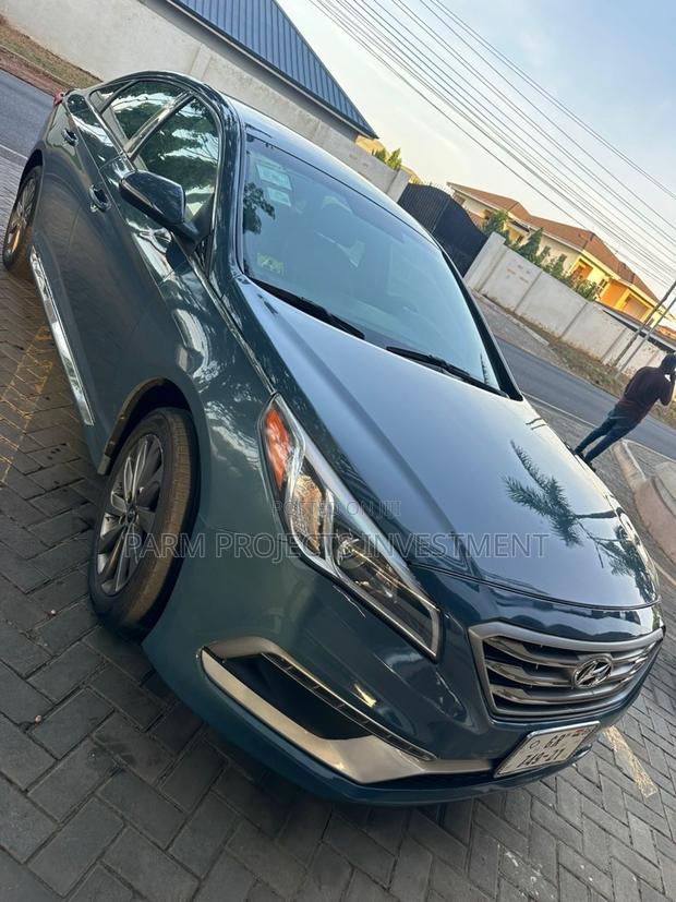Hyundai Sonata Sport 4dr Sedan (2.4L 4cyl 6A) 2015 Blue