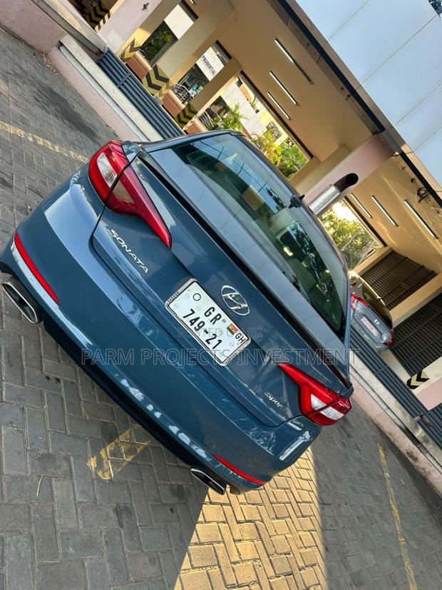 Hyundai Sonata Sport 4dr Sedan (2.4L 4cyl 6A) 2015 Blue