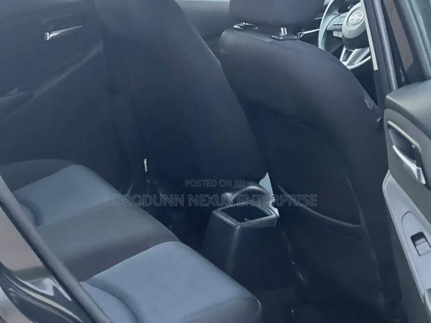 Scion iA Base 2016