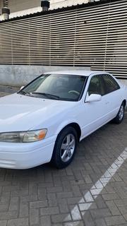Toyota Camry Automatic 1999 White for sale