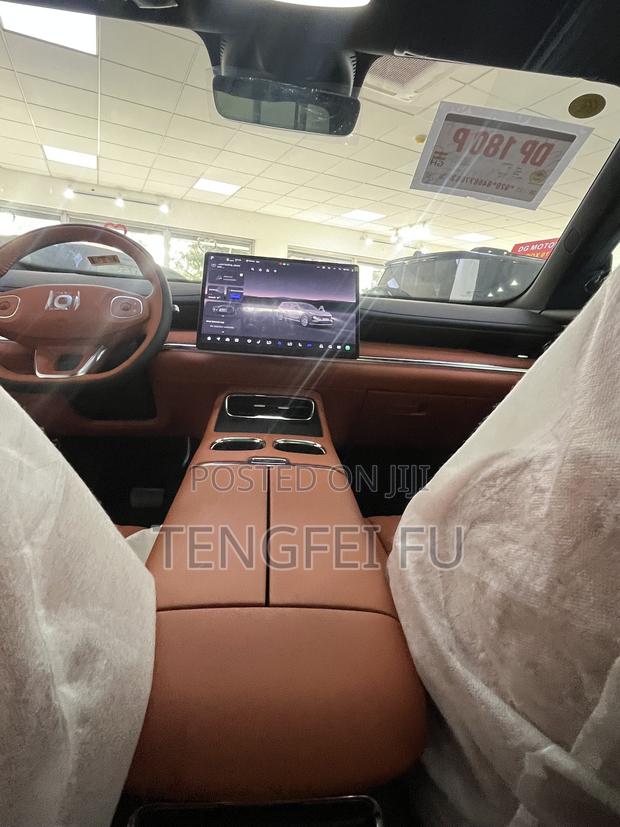 New Changan Nevo Q07 Flagship PLUS Edition 2025 Black
