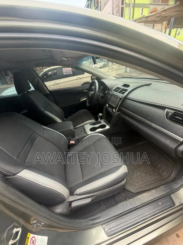 Toyota Camry 2014 Gray